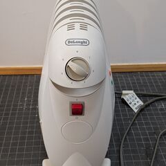 デロンギ ミニ オイルヒーターの画像
