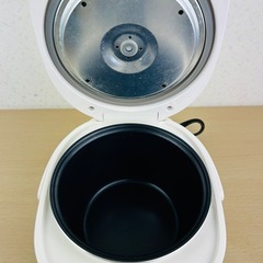 【受付終了】Everia カイホウ KH-SK100 コンパクト　炊飯器　3合炊　1人暮らしの画像