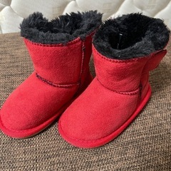 美品　ベビー用　
ムートンブーツ　13cm