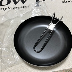 新品未使用  折りたたみ 鉄フライパン グリルパン キャンプ ア...
