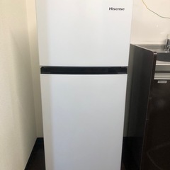 【美品】2023年製Hisense冷蔵庫　124L