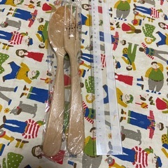 取り分け用スプーンとフォーク