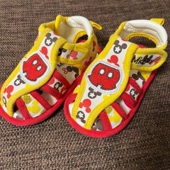 美品　ミッキー　ベビーサンダル　14cm　