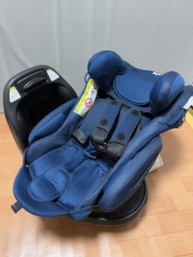 フラディアグロウ ISOFIX360° セーフティシリーズ