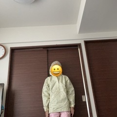スキーウェアとパンツ
