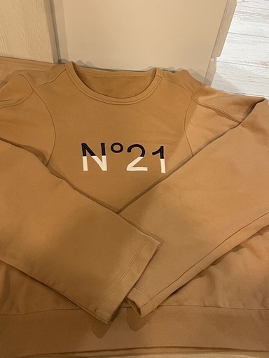 ヌメロヴェントゥーノ N°21ロゴトレーナー