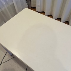IKEAローテーブルの画像