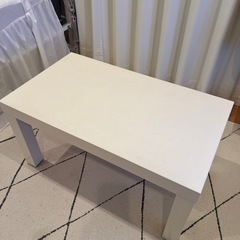 IKEAローテーブルの画像