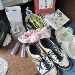 A41【まとめて無料】電子辞書、アクションカメラ、DSカセットその他小物まとめの画像