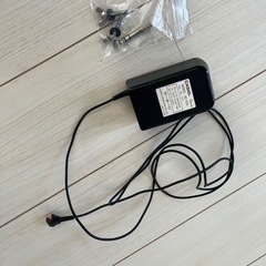 電子キーボード　CASIO 美品　光ナビゲーション　専用スタンド付の画像
