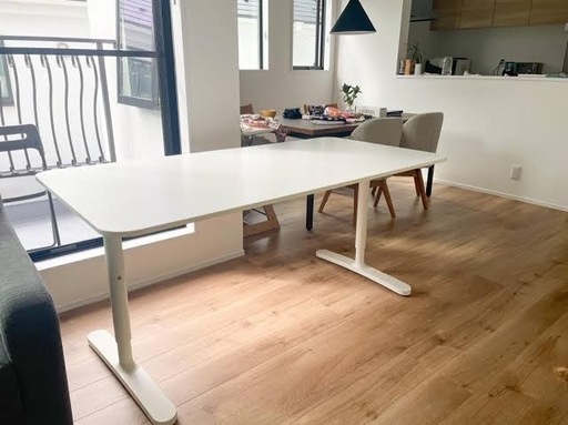 IKEA BEKANT(ベカント) 昇降式デスク ホワイト160 × 80cm