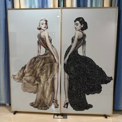 クリスタルアート　壁面　綺麗