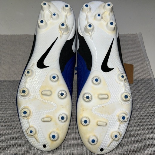 【美品】サッカースパイク　NIKE legend 10 academy HG【箱付き】