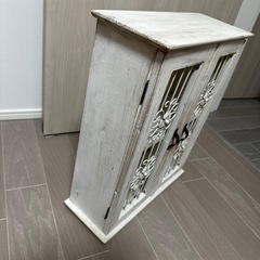 アンティーク家具の画像