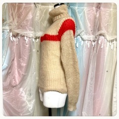 かぎ編み ふわふわ タートル ニット セーター ベージュ カジュアルトップスの画像