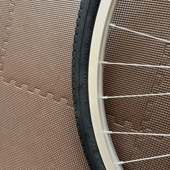 自転車ホイール付きタイヤ
の画像