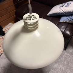 カフェ風ペンダントライト　白の画像