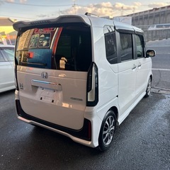新型NBoxカスタム　2024年距離 2500キロ　の画像