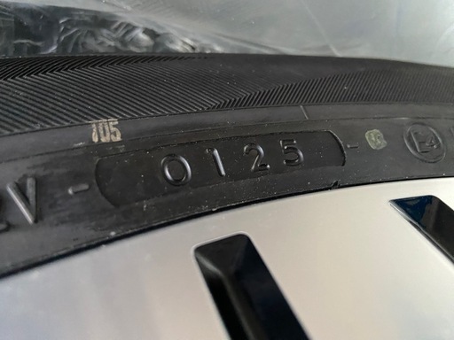 デリカD5 純正タイヤホイール4本セット(YOKOMAWA ジオランダーSUV)