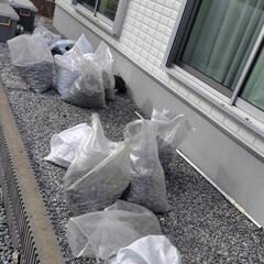募集終了　玉砂利　灰色の画像