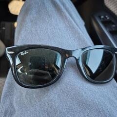 Ray-Banのサングラス