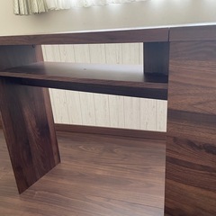 サイドテーブルの画像