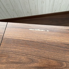 サイドテーブルの画像