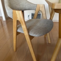 ダイニングテーブル　チェア　セットの画像