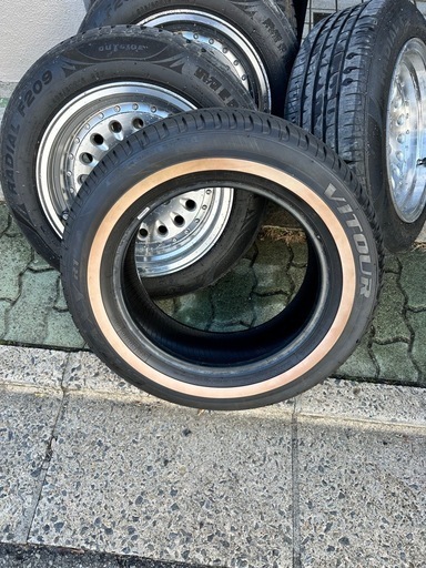 16インチ　ホワイトリボン　3本❗️