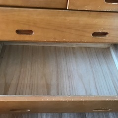 木製衣装タンスの画像