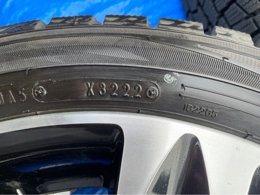 美品★2022年製ダンロップ スタッドレスタイヤ165/55R15 ダイハツ純正