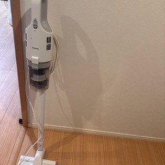 冷蔵庫、洗濯機、電子レンジ、掃除機、オーブントースター、電気ケトルの画像