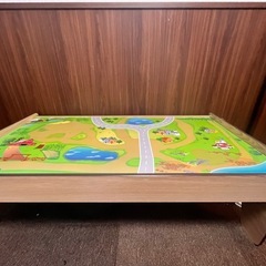 おもちゃプレイテーブル
