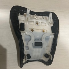 gsxr1000 k7.k8用　社外シートの画像