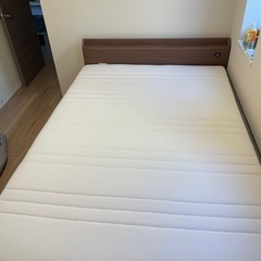 IKEA HOVAGダブルベットマットレス
