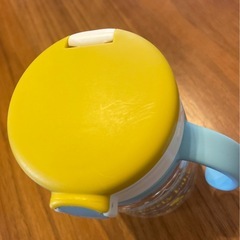 中古品　リッチェル おでかけストローマグの画像
