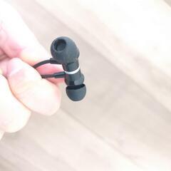 ワイヤレスイヤホン 首かけ用(使用済み)の画像