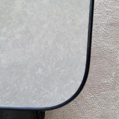 【引取先決定】こたつ　白黒リバーシブルの画像