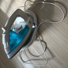 コードレススチームアイロン
