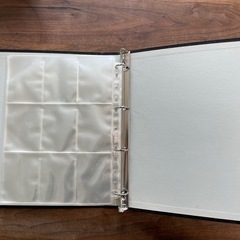 トレーディングカードゲーム　バインダーの画像