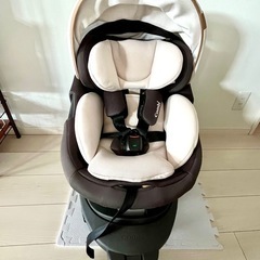 コンビ　チャイルドシート　エッグショック　ZB-690 アカチャ...
