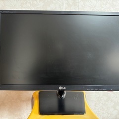 ＬＧ液晶モニター２４インチ