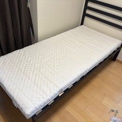 ZINUS シングルベッドの画像