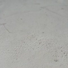 白いテーブル(屋外用)の画像