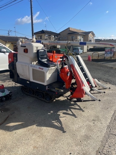 クボタ　コンバイン　ER211