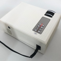 M【中古品】YABER ミニプロジェクター Y61 小型 6500lm WiFiでスマホに直接接続 交換アダプター不要 1920×1080最大解像度 映像機器の画像