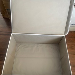 折りたたみ式収納ボックス
