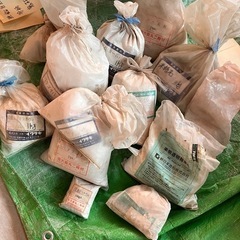 釉薬材料の画像