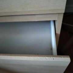 IKEA　チェスト　引き出し棚の画像