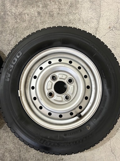 ⭐️スタッドレス⭐️145/80/12⭐️バリ山⭐️